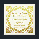 Imán Boda celta Faux Gold Celtic Knot Guardar fecha<br><div class="desc">Elegante Boda Celta Faux Gold Celtic Knot Design en marfil . Esta es una plantilla lista para que añada los detalles de su boda a . Si desea cambiar el color de fondo o el tipo de letra,  haga clic en personalizar más adelante al final de la plantilla.</div>