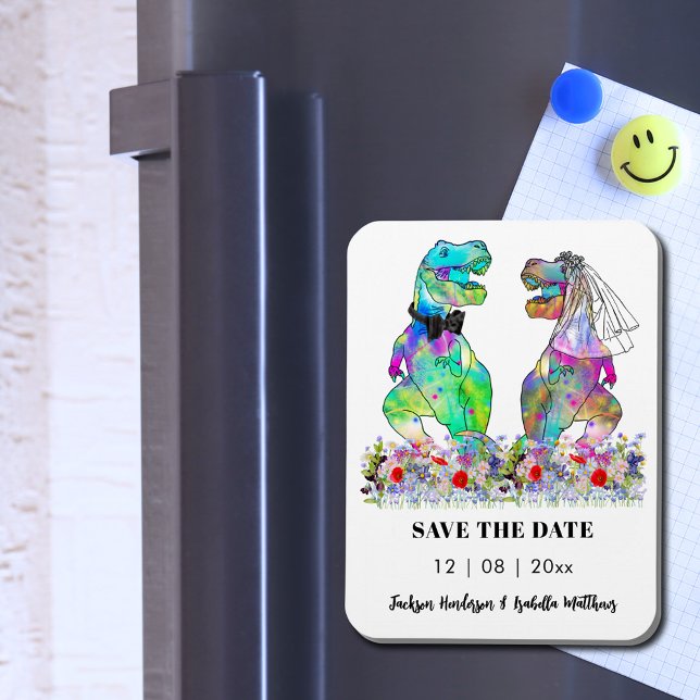 Imán Boda con tema de dinosaurios divertido, guarde la  (Dinosaur wedding save the date invitation magnet colorful T-Rex bride and groom wildflower meadow)