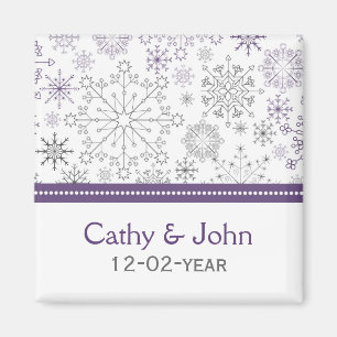 Imán boda de invierno con copo de nieve gris púrpura, s