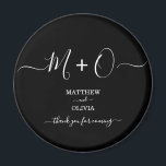 Imán Boda de Monograma de Caligrafía Elegante Moderna<br><div class="desc">Personalice este imán de bodas moderno y elegante con monograma/duograma unido a cambios decorativos. Perfecto regalar regalos a sus huéspedes en su boda formal.</div>