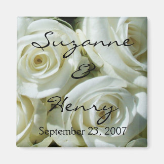 Imán Boda de rosas blancas personalizadas