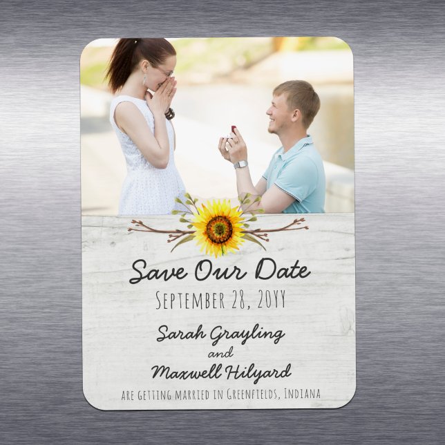 Imán Boda en Sunflower & Rustic Wood Farm Save The Date (Subido por el creador)