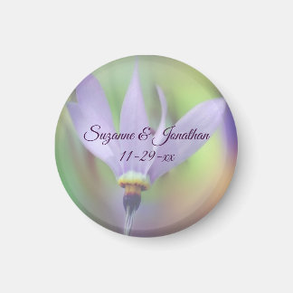 Imán Boda personalizado de la flor púrpura pálida