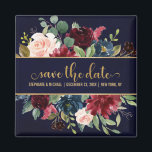 Imán Boho ruidoso floral de la Marina Roja borgoñona sa<br><div class="desc">Acuarela Borgoña Marina Roja Floral Rústica Boho Wedding Salva el imán de fecha. Perfecto para una boda de otoño. El diseño presenta un impresionante ramo de burdeos / Marsala , melocotón , flores navales / rosas con hojas a juego. Encuentre más diseños y variaciones coincidentes en mi tienda "blissweddingpaperie". Y...</div>