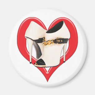 Imán Boots de cuero blanco en el corazón con cadena de