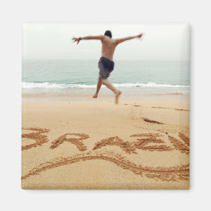 Imán BRASIL. Hombre barechest vestido con traje de baño