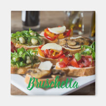 Bruschetta Antipasti con frijol y arugula,