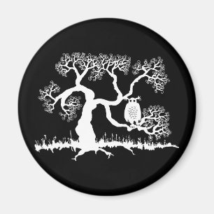 Imán Búho Espeluznante En Árbol