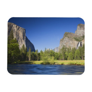 Imán CA, Parque Nacional Yosemite, vista del valle con 