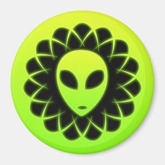 Imán Cabeza de alienígena del espacio de brillo verde