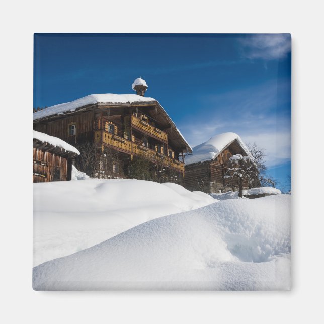 Imán Cabinas de madera tradicionales en la nieve (Frente)