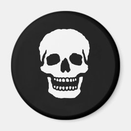 Imán Calavera riendo aterradora