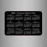 Imán Calendario 2025 en blanco y negro con texto Person<br><div class="desc">El moderno imán personalizado presenta un calendario blanco de 2025 sobre un fondo negro. Agregue el nombre de su empresa, su nombre u otro texto personalizado en la barra lateral. (Cambiar el texto de 2025 años NO cambiará el calendario.) Hace un gran regalo o regalo promocional. Si desea que un...</div>