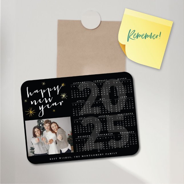Imán Calendario Feliz Año Nuevo Año Oro Moderno 2025 (Happy New Year Modern Gold Starburst 2025 Calendar Flexible Magnet @ fat_fa_tin)