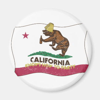Imán California sabe cómo llevar el oso Fiesta