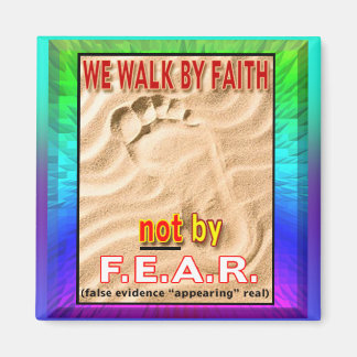 Imán Caminamos Por Faith Magnet