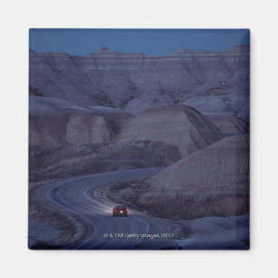 Imán Camino a través de la cordillera