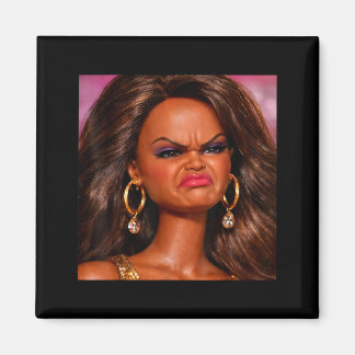 Imán Cara de muñeca negra disgustada enojada meme reacc