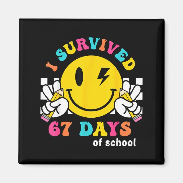 Imán Cara Sonriente Sobreviví 67 Días De Colegio  (Frente)