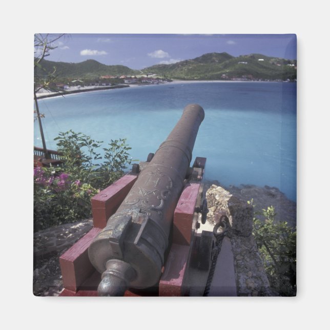 Imán CARIBE, San Bartolomé, Connon apuntando hacia la B (Frente)