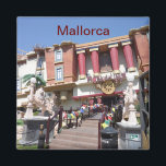 imán casa al revés de Magaluf, en Mallorca<br><div class="desc">imán casa al revés de Magaluf,  en Mallorca - Majorca. Es conocida popularmente como "House of Katmandú).</div>