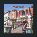 imán casa al revés de Magaluf, en Mallorca<br><div class="desc">imán casa al revés de Magaluf,  en Mallorca - Majorca. Es conocida popularmente como "House of Katmandú).</div>