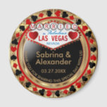 Imán Casado en Las Vegas - Gracias - Rojo<br><div class="desc">Magnet al estilo del Casino. Casados en Las Vegas gracias por compartir este día especial con nosotros, con un diseño rojo profundo, dorado y negro. Hace un gran favor a la fiesta de mantener el amor por el invitado de honor o su invitado. Hay más colores disponibles. Nota ✔: No...</div>