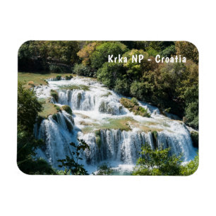 Imán Cascada en el Parque Nacional Krka - Dalmatia, Cro