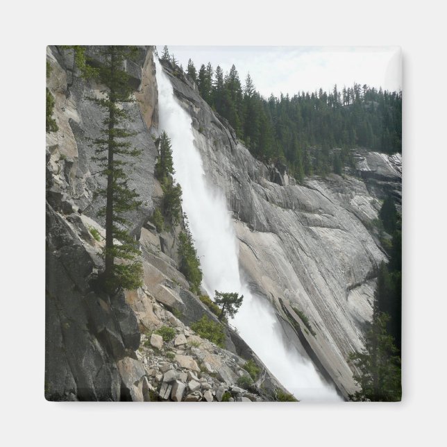 Imán Cascada Nevada en el Parque Nacional Yosemite (Frente)