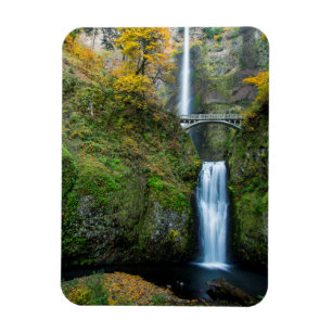 Imán Cascadas Multnomah en otoño en la garganta de Colu