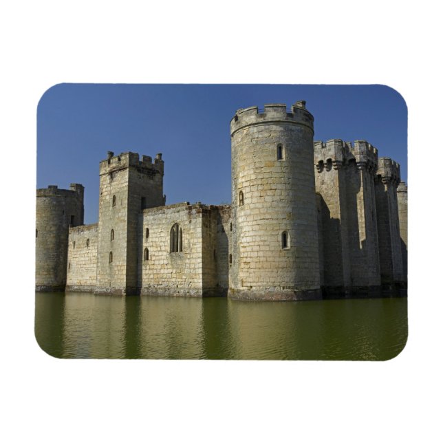 Imán Castillo Bodiam (1385), reflejado en foso, Este (Horizontal)
