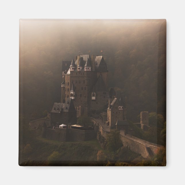 Imán Castillo Burg Eltz en la niebla matutina (Frente)