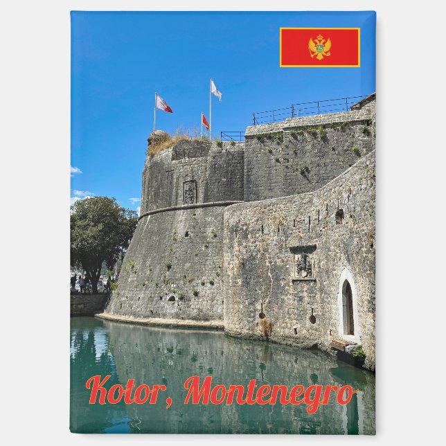 Imán castillo de Kotor en Montenegro viaje (Anverso)