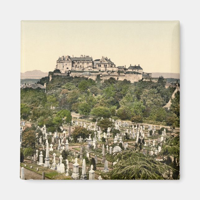 Imán Castillo Stirling, Stirling, Escocia (Frente)