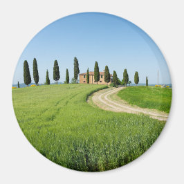 Imán Chalet de campo con cipreses en la Toscana