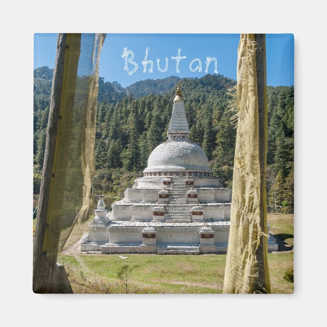 Imán Chendebji Chorten en Bután, Himalaya, Asia (Frente)