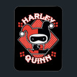 Imán Chibi Harley Quinn Splits<br><div class="desc">Echa un vistazo a Chibi Harley Quinn mientras hace las divisiones delante de un fondo de diamante de polka rojo con su nombre escrito a su alrededor.</div>