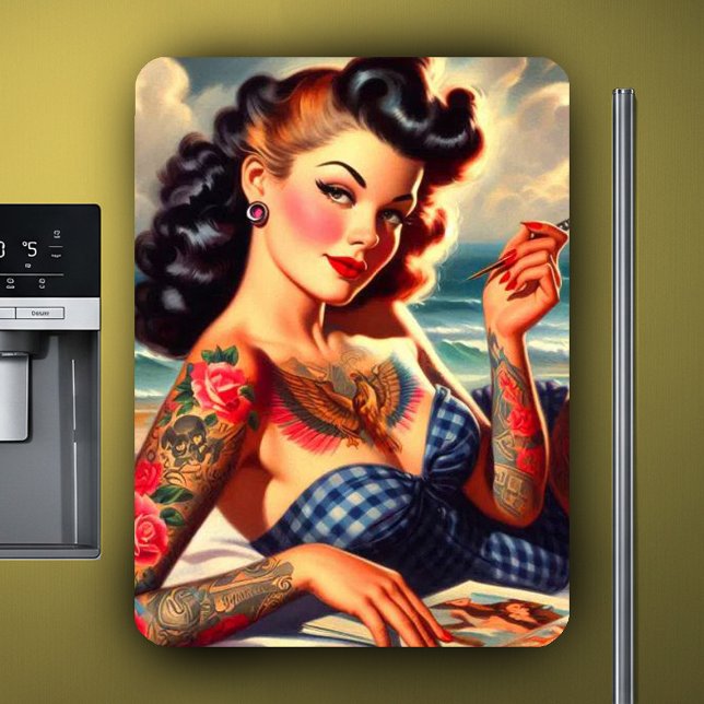 Imán Chica de playa tatuada vintage (Subido por el creador)