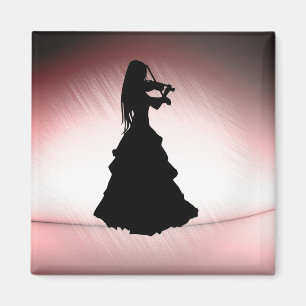 Imán Chica gitano toca violín