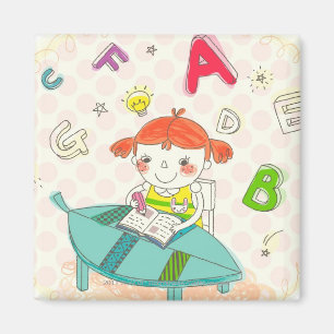 Imán Chica que se sienta en la silla, estudiando