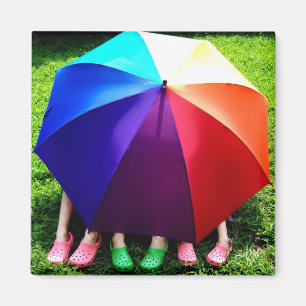 Imán Chicas felices bajo el arcoiris