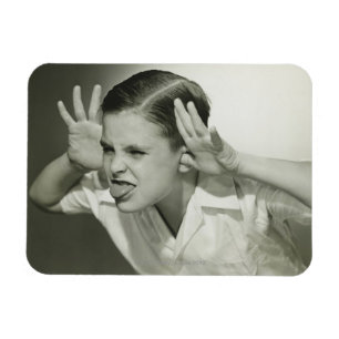 Imán Chico haciendo cara