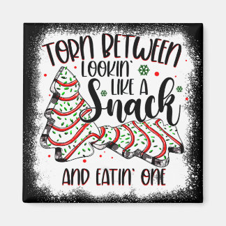 Imán Christmas Tree Cake Torn Between Lookin Like A Sna