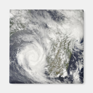 Imán Ciclones tropicales Eric y Fanele 2