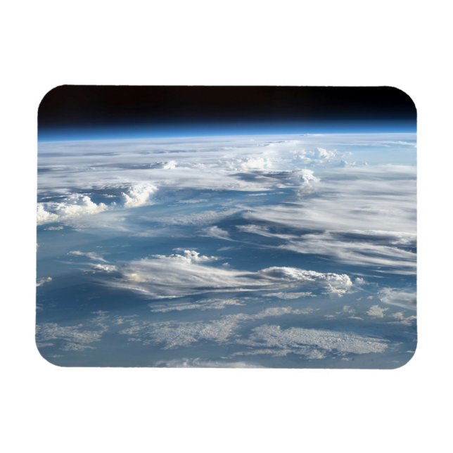 Imán Cielos nublados sobre Sudán (Horizontal)