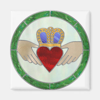 Imán Claddagh irlandés