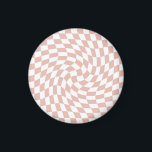 Imán Comprobación de los cheques rosados de arena Rosa<br><div class="desc">Una almohada de diseño a cuadros,  perfectamente retorcida,  en tonos pastel,  llena de grandes vibraciones. Patrón moderno de damas con retorsión. Este bonito diseño retro psicodélico te lleva a la maravillosa tierra. Los cheques retorcidos en colores pastel. Controles de torsión y remolinos,  rosa polvoriento a cuadros y patrón rosa</div>