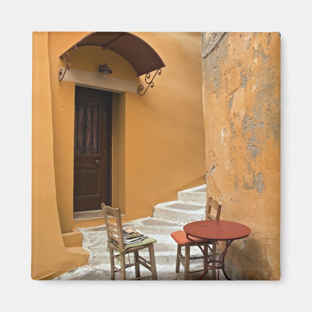Imán Configuración de mesa en la acera, Chania, Creta,  (Frente)