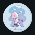 Imán Confort y seguridad | Charlie y Snoopy Hug<br><div class="desc">Echa un vistazo a este diseño super lindo de cacahuetes con Charlie Brown y Snoopy.</div>