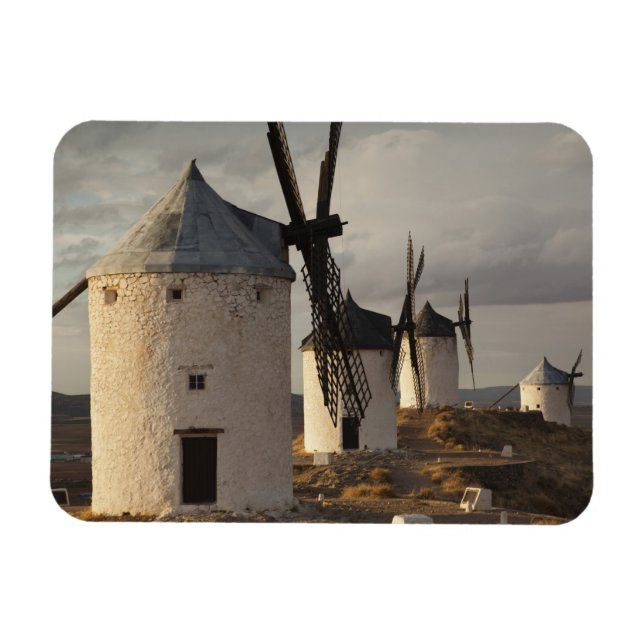 Imán Consuegra, antiguos molinos de viento de La Mancha (Horizontal)
